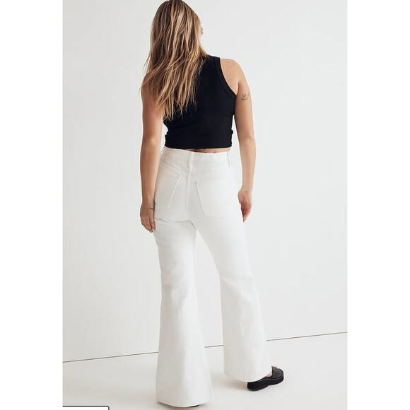 NEW Madewell Rigid High Rise Baggy Flare Jeans in Tile White - Picture 5 of 13